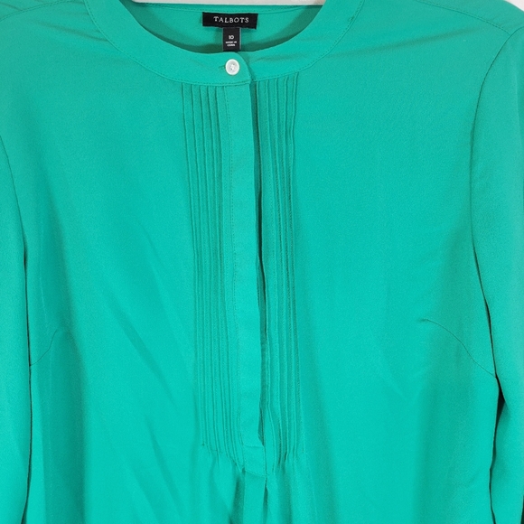 Talbots Green Button Front Long Sleeve Blouse with Pleated Detail Size 10 - Picture 2 of 12